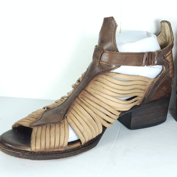 FREEBIRD BY STEVEN Women's Arrow US9 Tan Distressed Leather Strappy Sandals - Picture 6 of 16